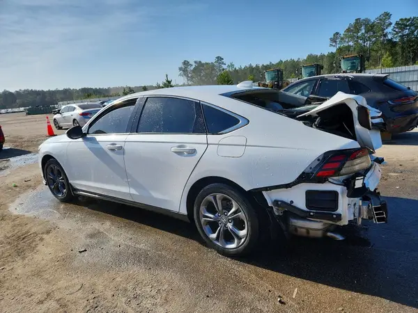 1HGCY1F33RA021401 2024 HONDA ACCORD - Image 2