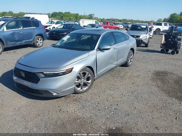 1HGCY1F33RA028283 2024 HONDA ACCORD - Image 2