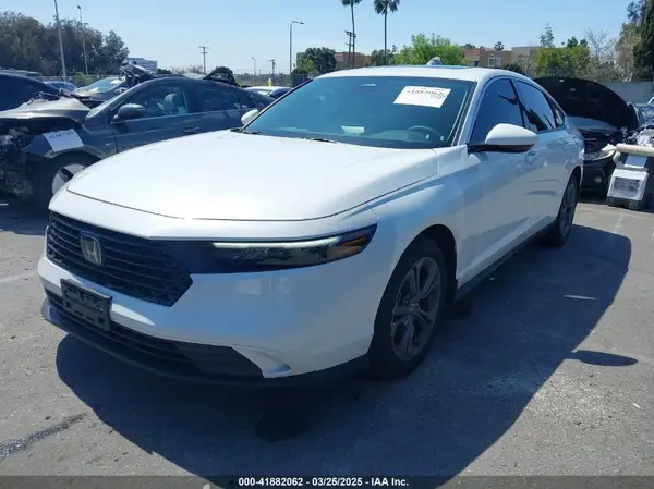 1HGCY1F33RA036478 2024 HONDA ACCORD - Image 2
