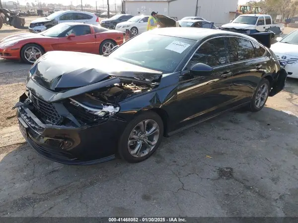 1HGCY1F33RA037016 2024 HONDA ACCORD - Image 2