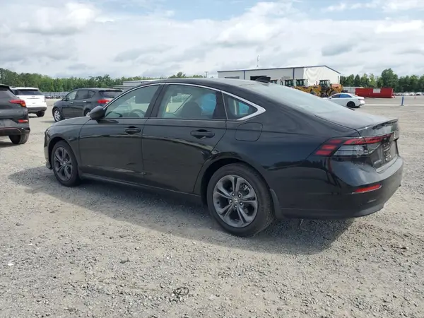 1HGCY1F33RA038991 2024 HONDA ACCORD - Image 2