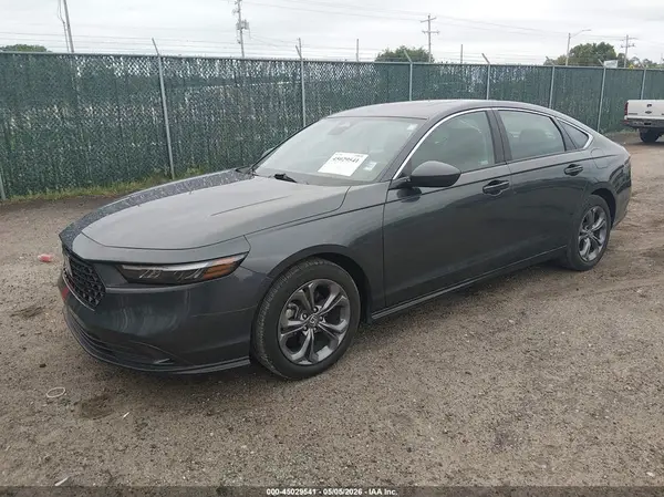 1HGCY1F33RA055175 2024 HONDA ACCORD - Image 2