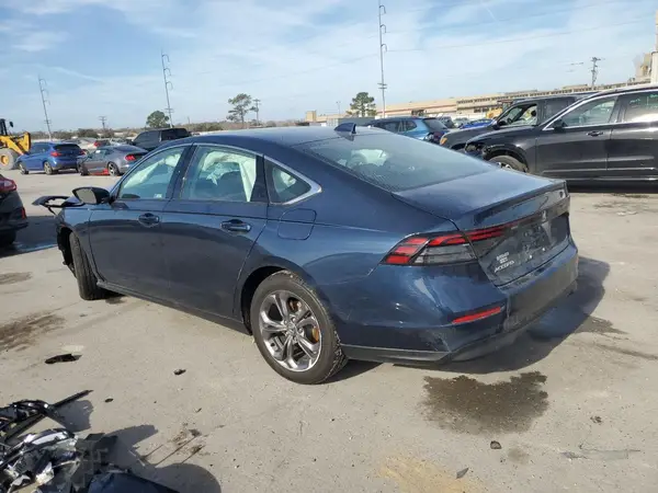 1HGCY1F33RA070467 2024 HONDA ACCORD - Image 2