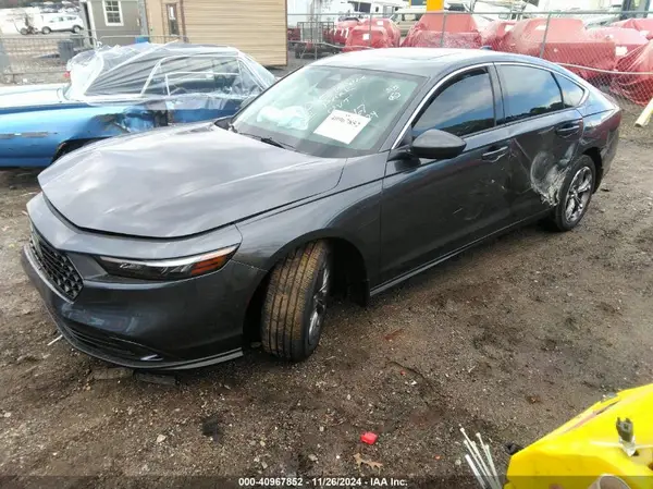 1HGCY1F33RA086667 2024 HONDA ACCORD - Image 2