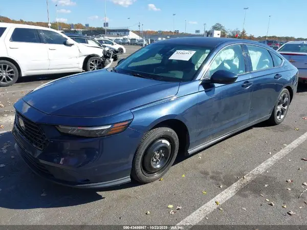 1HGCY1F34PA016964 2023 HONDA ACCORD - Image 2
