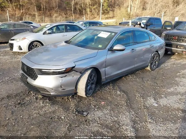 1HGCY1F34PA033392 2023 HONDA ACCORD - Image 2