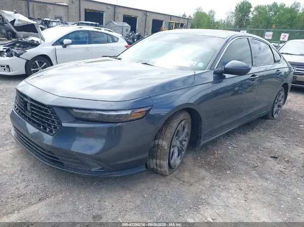1HGCY1F34RA004686 2024 HONDA ACCORD - Image 2