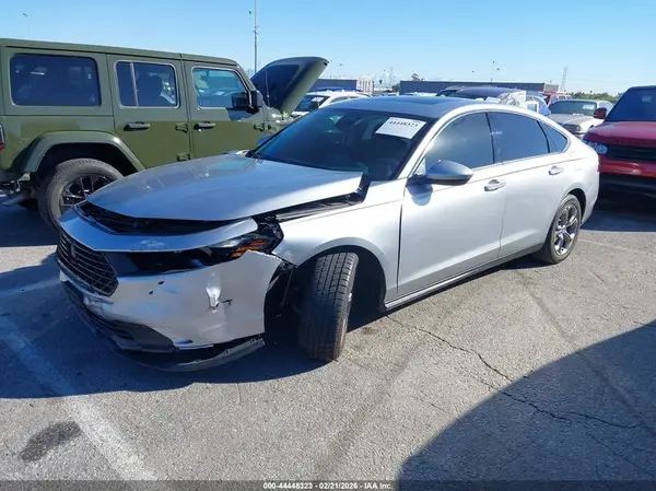 1HGCY1F34RA009502 2024 HONDA ACCORD - Image 2