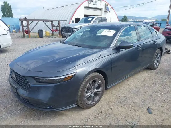 1HGCY1F34RA014859 2024 HONDA ACCORD - Image 2