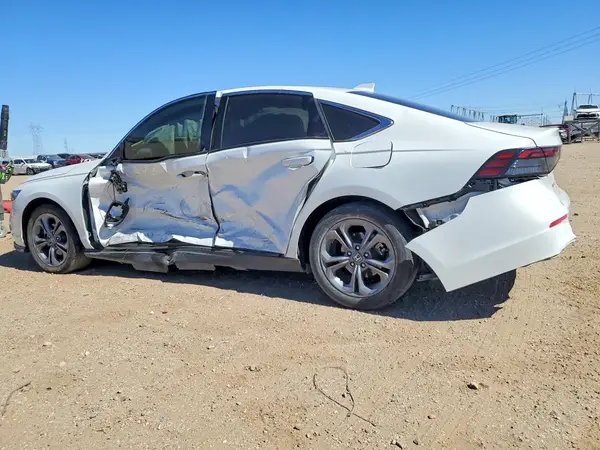 1HGCY1F34RA018460 2024 HONDA ACCORD - Image 2