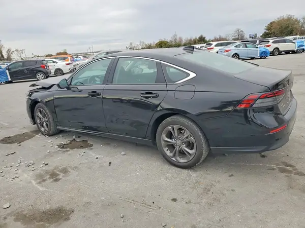 1HGCY1F34RA022010 2024 HONDA ACCORD - Image 2