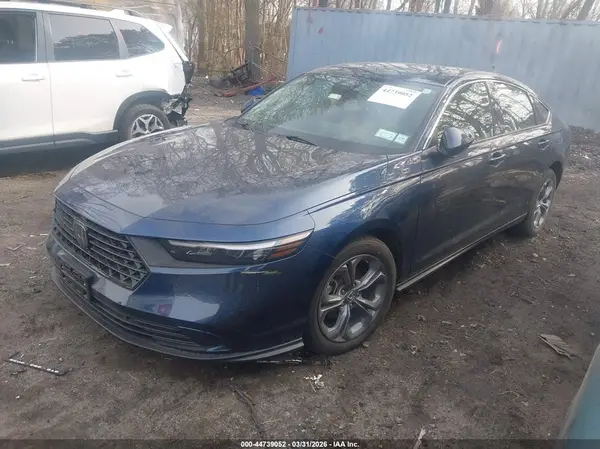1HGCY1F34RA028616 2024 HONDA ACCORD - Image 2