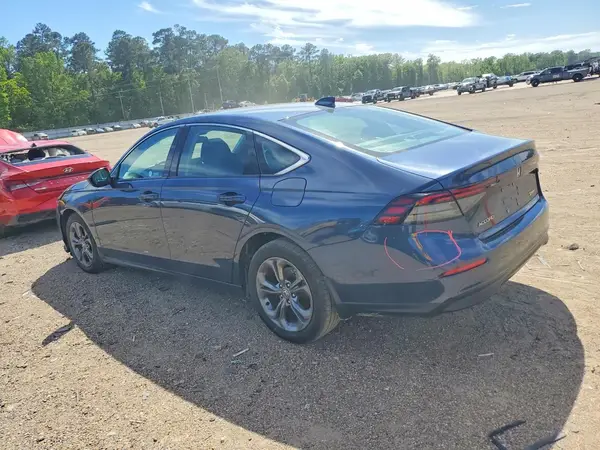 1HGCY1F34RA049577 2024 HONDA ACCORD - Image 2