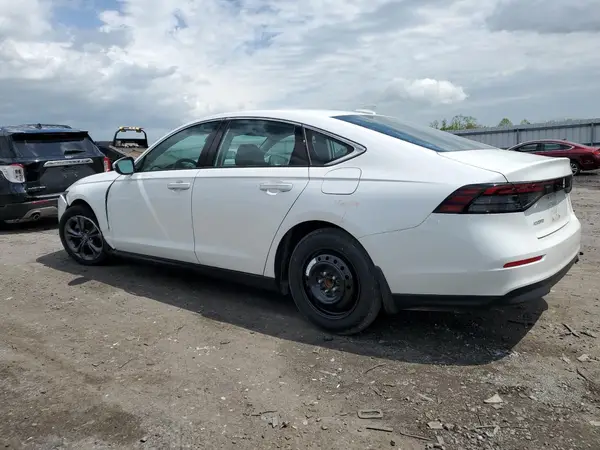 1HGCY1F34RA067724 2024 HONDA ACCORD - Image 2