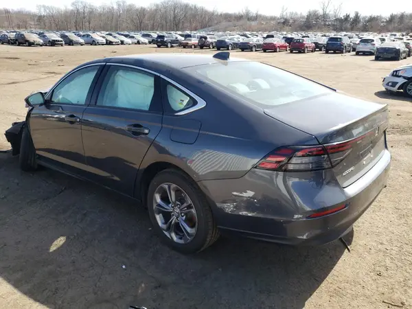 1HGCY1F34RA068565 2024 HONDA ACCORD - Image 2