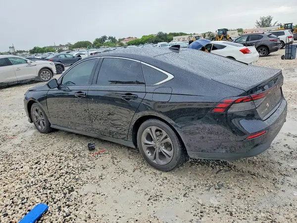1HGCY1F34RA075466 2024 HONDA ACCORD - Image 2