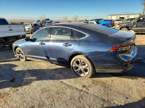 1HGCY1F34RA082370 2024 HONDA ACCORD - Image 2