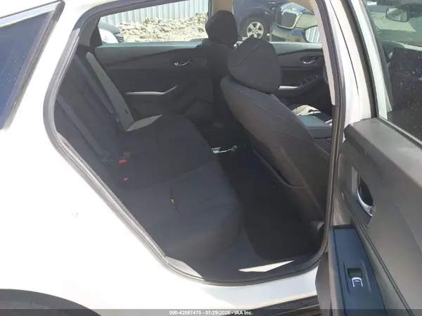 1HGCY1F34RA082515 2024 HONDA ACCORD - Image 8