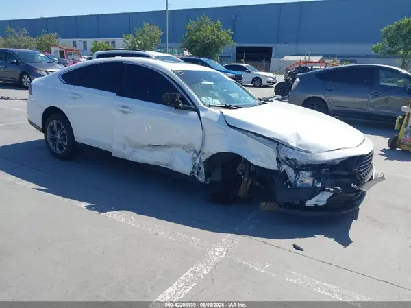 1HGCY1F34RA085253 2024 HONDA ACCORD - Image 1