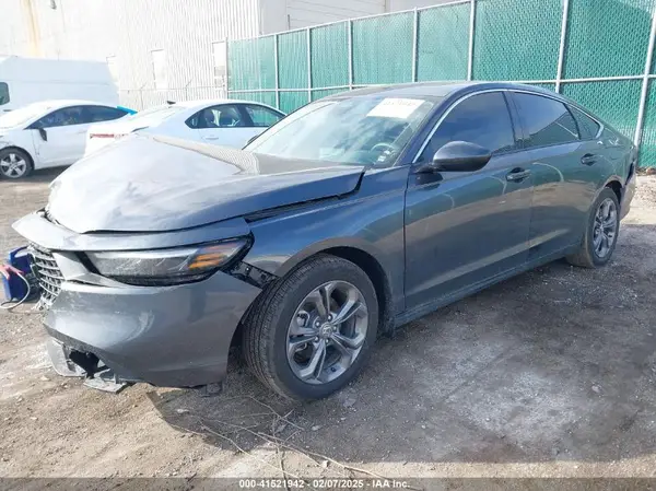 1HGCY1F34RA086371 2024 HONDA ACCORD - Image 2