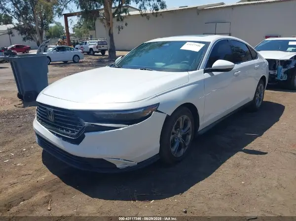 1HGCY1F34RA090758 2024 HONDA ACCORD - Image 2