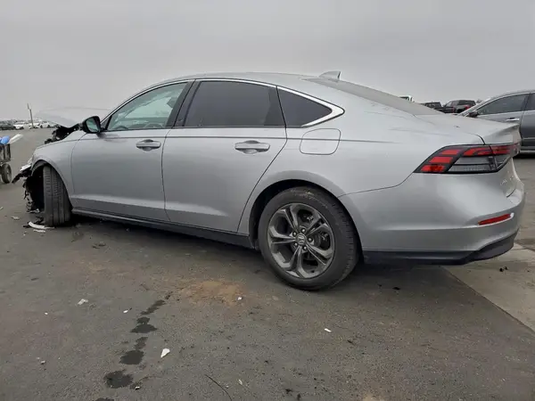 1HGCY1F35PA002362 2023 HONDA ACCORD - Image 2