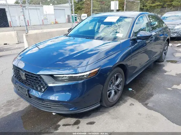1HGCY1F35PA009845 2023 HONDA ACCORD - Image 2
