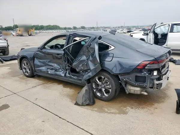 1HGCY1F35PA053215 2023 HONDA ACCORD - Image 2