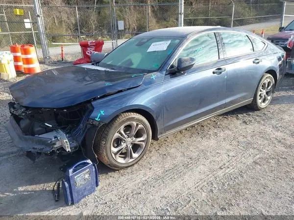 1HGCY1F35RA001117 2024 HONDA ACCORD - Image 2
