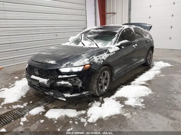 1HGCY1F35RA001702 2024 HONDA ACCORD - Image 2