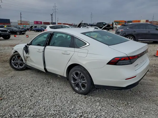 1HGCY1F35RA012702 2024 HONDA ACCORD - Image 2