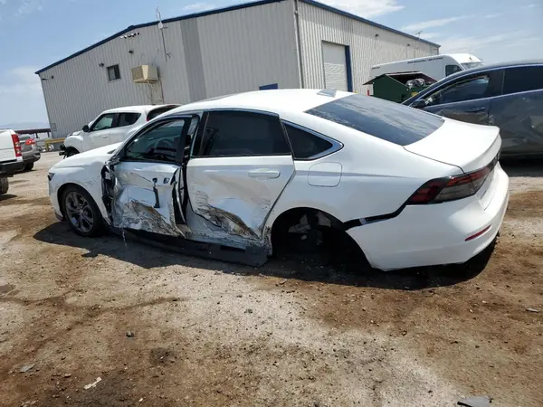 1HGCY1F35RA019326 2024 HONDA ACCORD - Image 2