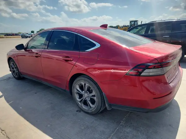 1HGCY1F35RA027846 2024 HONDA ACCORD - Image 2