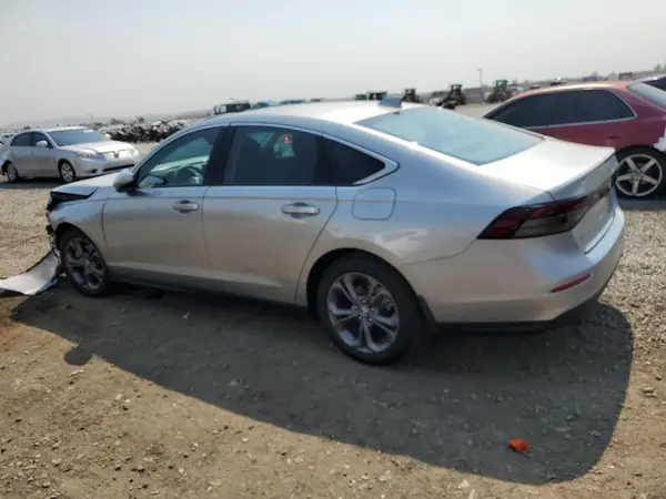1HGCY1F35RA028849 2024 HONDA ACCORD - Image 2