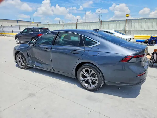 1HGCY1F35RA029872 2024 HONDA ACCORD - Image 2