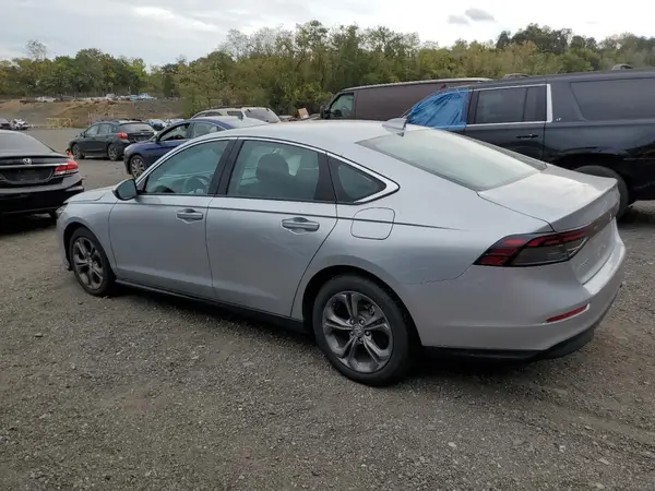 1HGCY1F35RA040208 2024 HONDA ACCORD - Image 2