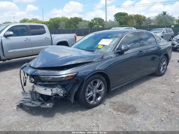 1HGCY1F35RA053945 2024 HONDA ACCORD - Image 2