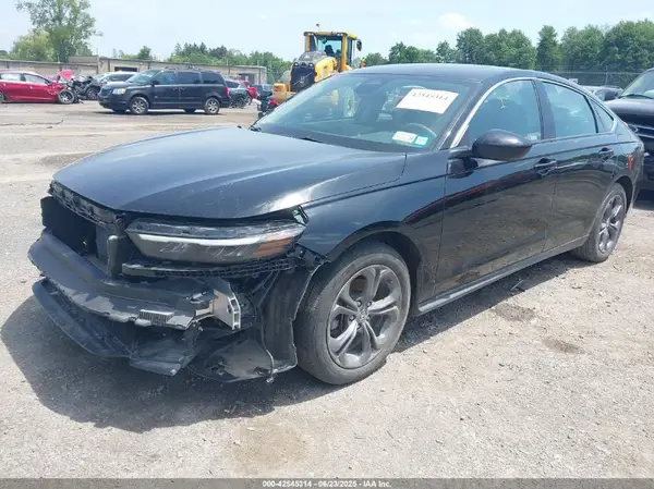1HGCY1F35RA063164 2024 HONDA ACCORD - Image 2