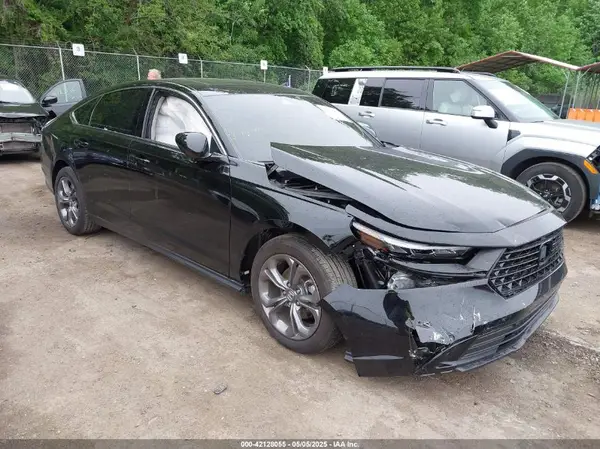 1HGCY1F35RA075394 2024 HONDA ACCORD - Image 1