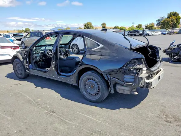 1HGCY1F35RA082202 2024 HONDA ACCORD - Image 2