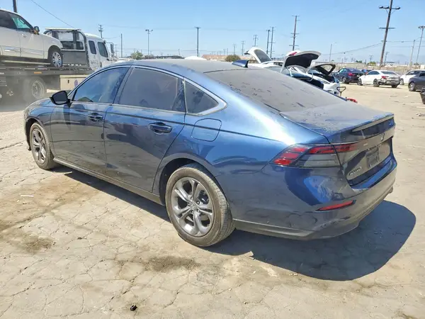 1HGCY1F35RA082653 2024 HONDA ACCORD - Image 2