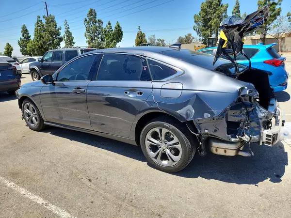 1HGCY1F35RA086119 2024 HONDA ACCORD - Image 2