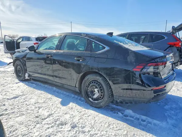1HGCY1F35RA800220 2024 HONDA ACCORD - Image 2