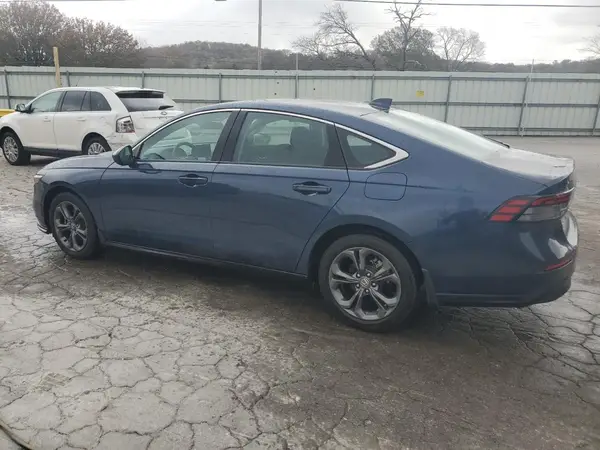 1HGCY1F36PA017114 2023 HONDA ACCORD - Image 2