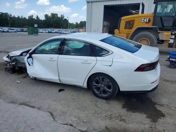1HGCY1F36PA042451 2023 HONDA ACCORD - Image 2