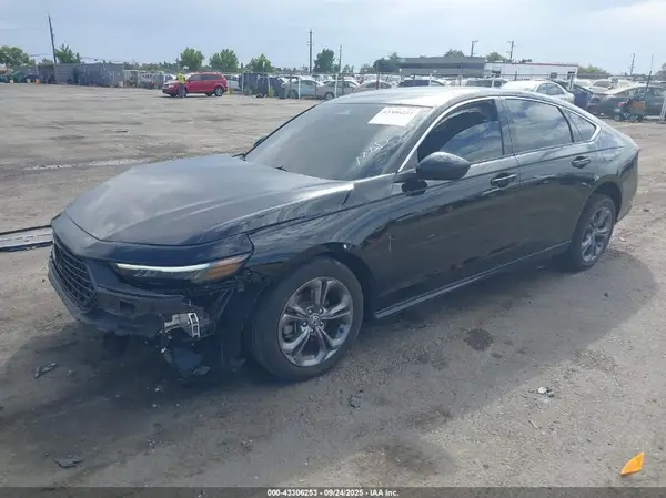 1HGCY1F36PA060853 2023 HONDA ACCORD - Image 2