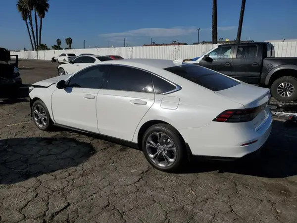 1HGCY1F36RA006391 2024 HONDA ACCORD - Image 2