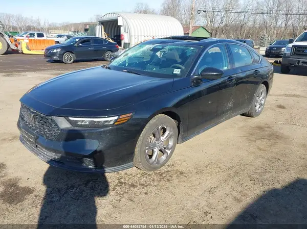 1HGCY1F36RA018153 2024 HONDA ACCORD - Image 2