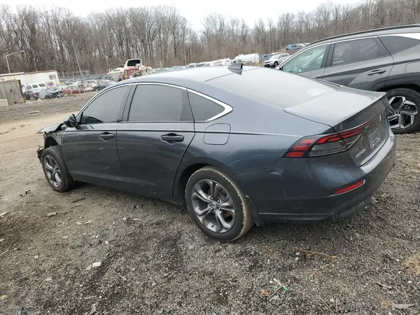 1HGCY1F36RA020386 2024 HONDA ACCORD - Image 2