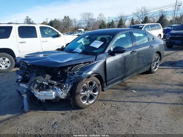 1HGCY1F36RA020484 2024 HONDA ACCORD - Image 2